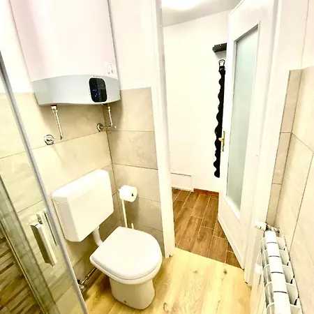 Apartament Luna's Cozy Apartment, Skiin Skiout In Centre *