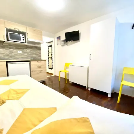 Luna's Cozy Apartment, Skiin Skiout In Centre *