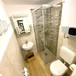 Luna's Cozy Apartment, Skiin Skiout In Centre 公寓 布勒伊-切尔维尼亚